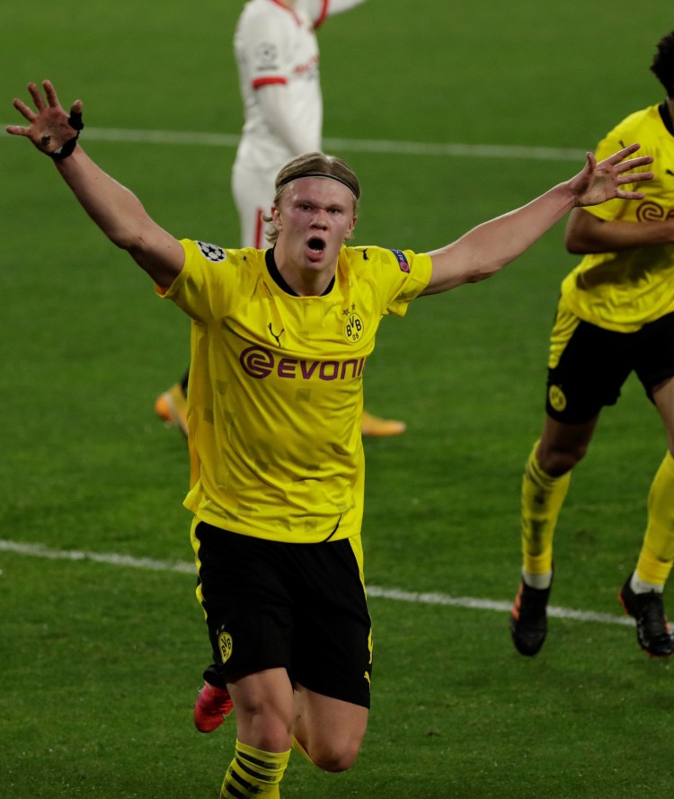 0万英镑签 0万英镑签