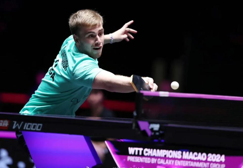 策的同时完 策的同时完